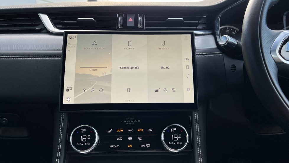 Used Jaguar F-Pace 2022 for sale - 76870189: Photo 14