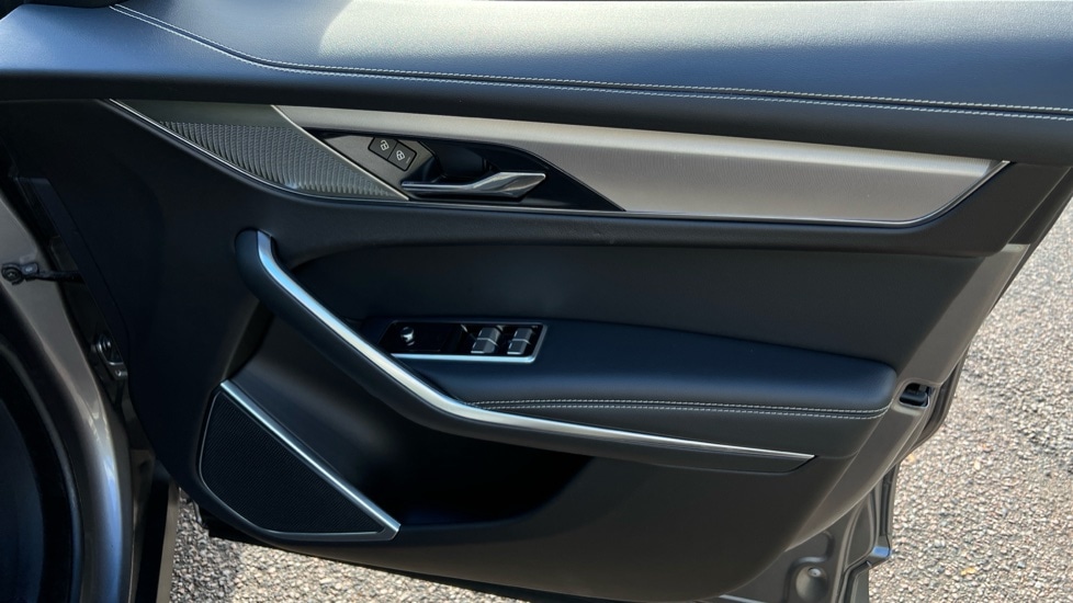 Used Jaguar F-Pace 2022 for sale - 76870189: Photo 24