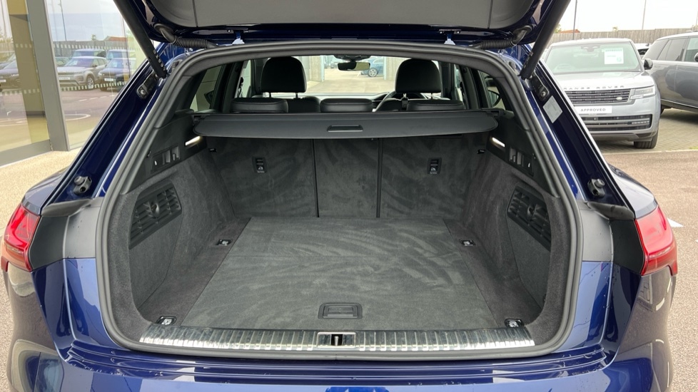 Used Audi e-tron 2022 for sale - 76466458: Photo 15