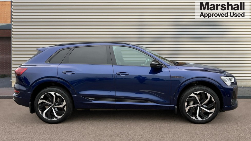 Used Audi e-tron 2022 for sale - 76466458: Photo 2