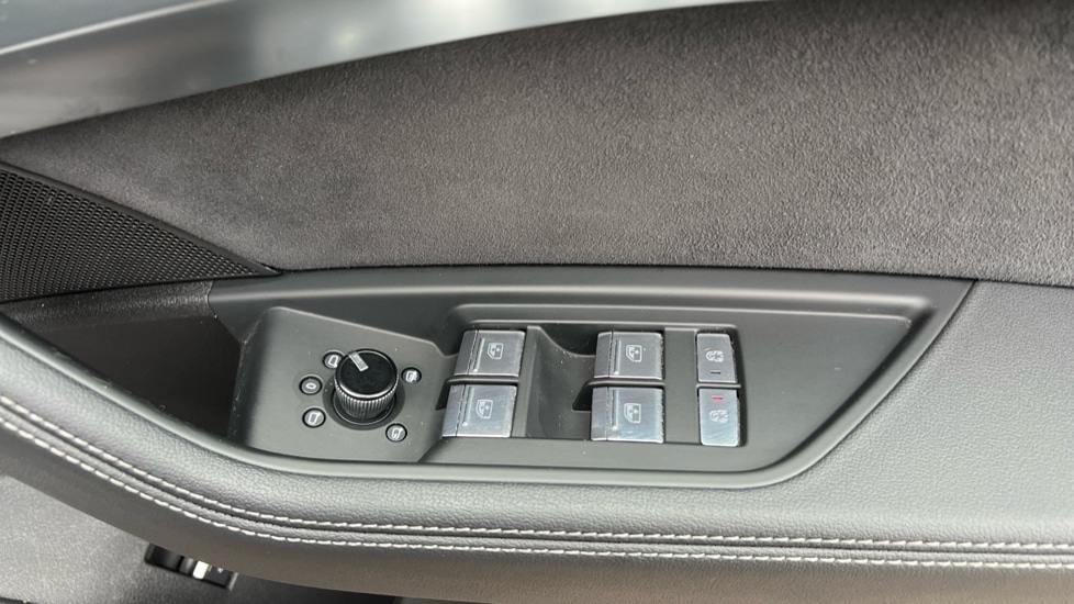 Used Audi e-tron 2022 for sale - 76466458: Photo 30