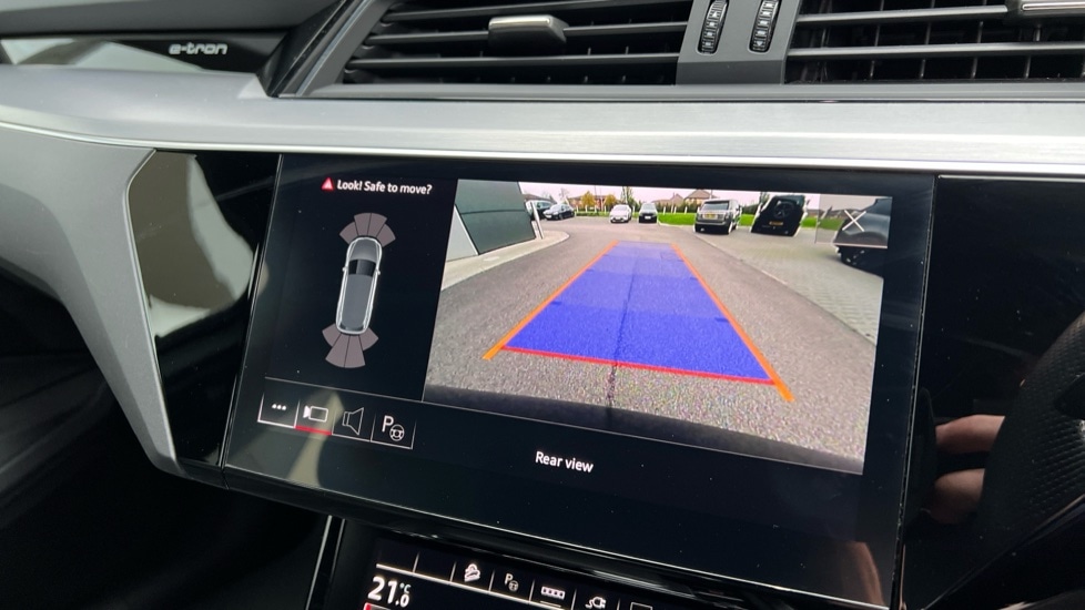 Used Audi e-tron 2022 for sale - 76466458: Photo 44