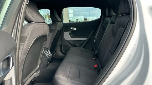 Used Polestar Polestar 2 2022 for sale - 76161369: Photo 14
