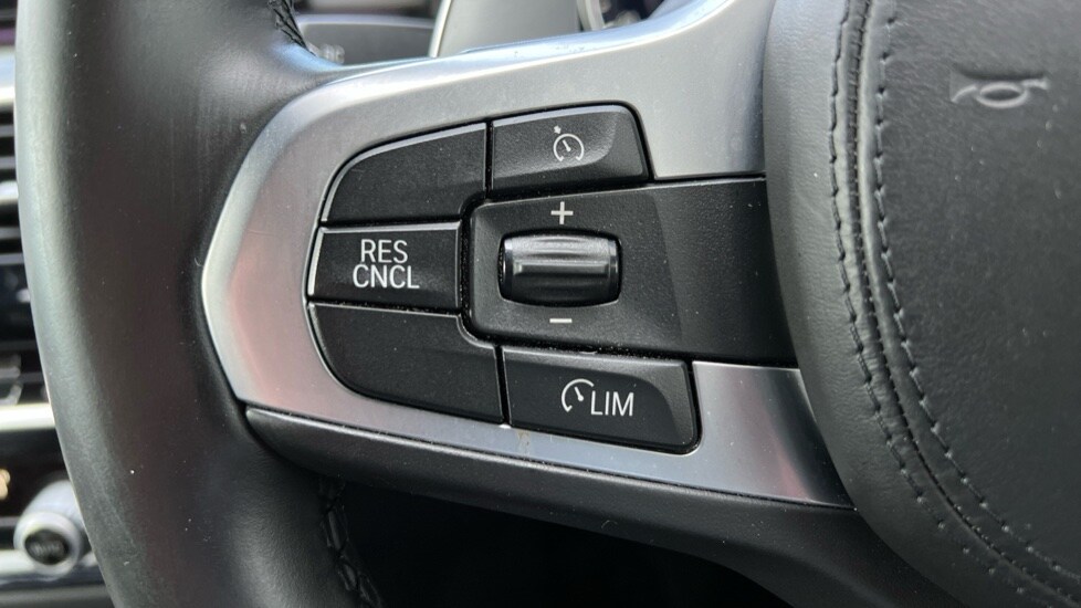 Used BMW 5 Series 2017 for sale - 77010277: Photo 23