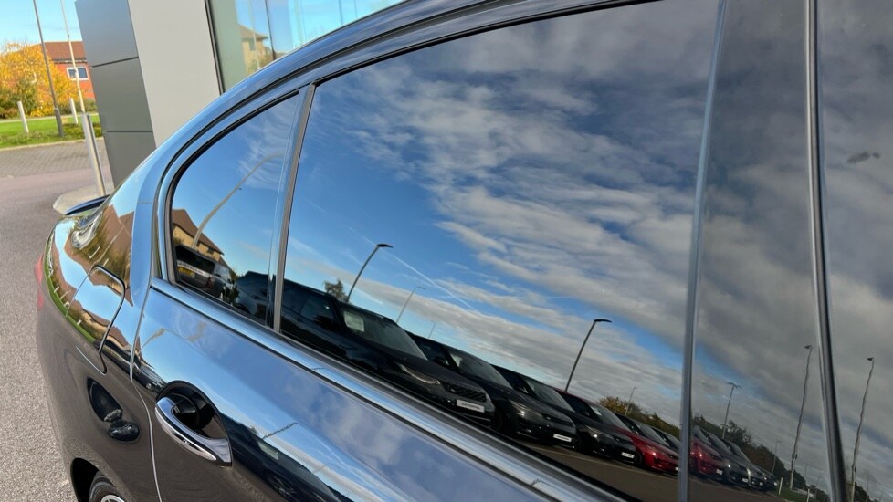 Used BMW 5 Series 2017 for sale - 77010277: Photo 47