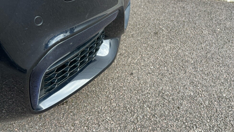 Used BMW 5 Series 2017 for sale - 77010277: Photo 48