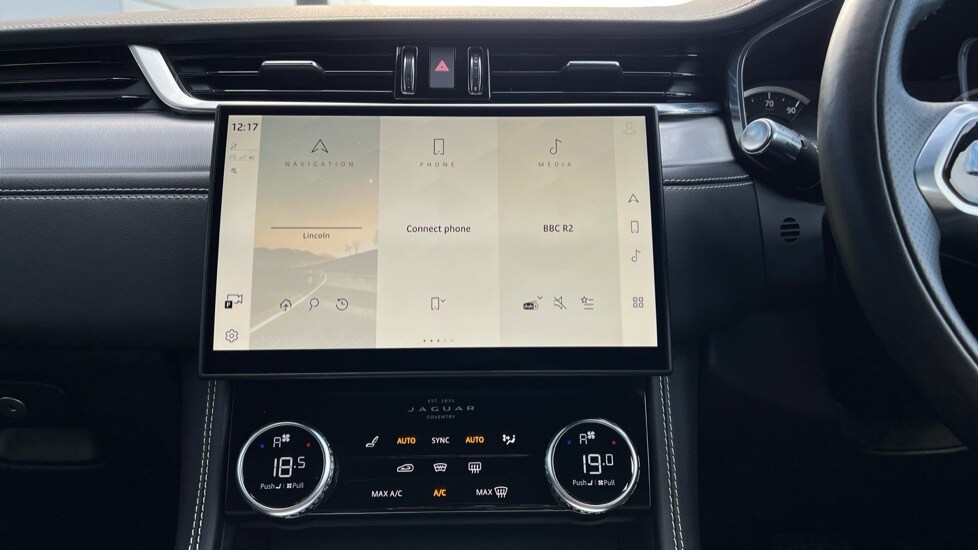 Used Jaguar F-Pace 2022 for sale - 76338763: Photo 14