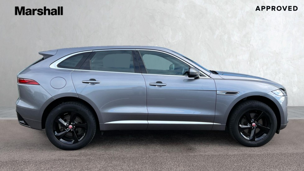 Used Jaguar F-Pace 2022 for sale - 76338763: Photo 5