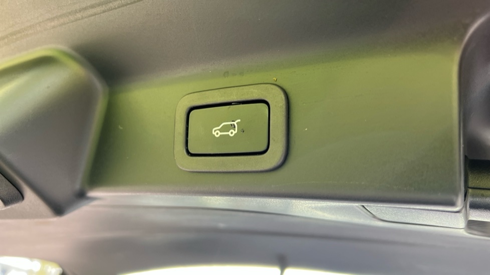 Used Jaguar F-Pace 2022 for sale - 76338763: Photo 50