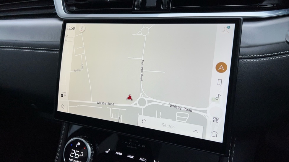 Used Jaguar F-Pace 2023 for sale - 76872764: Photo 11