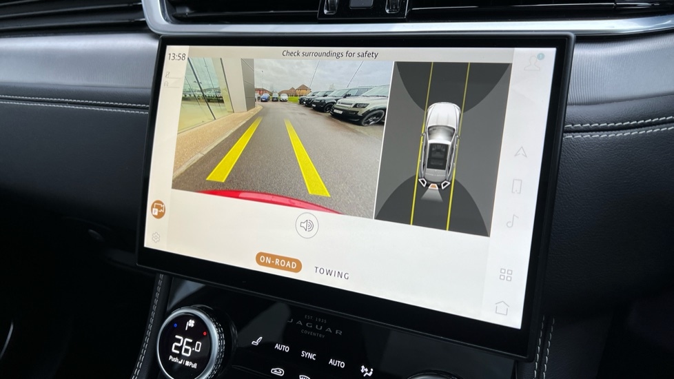 Used Jaguar F-Pace 2023 for sale - 76872764: Photo 12