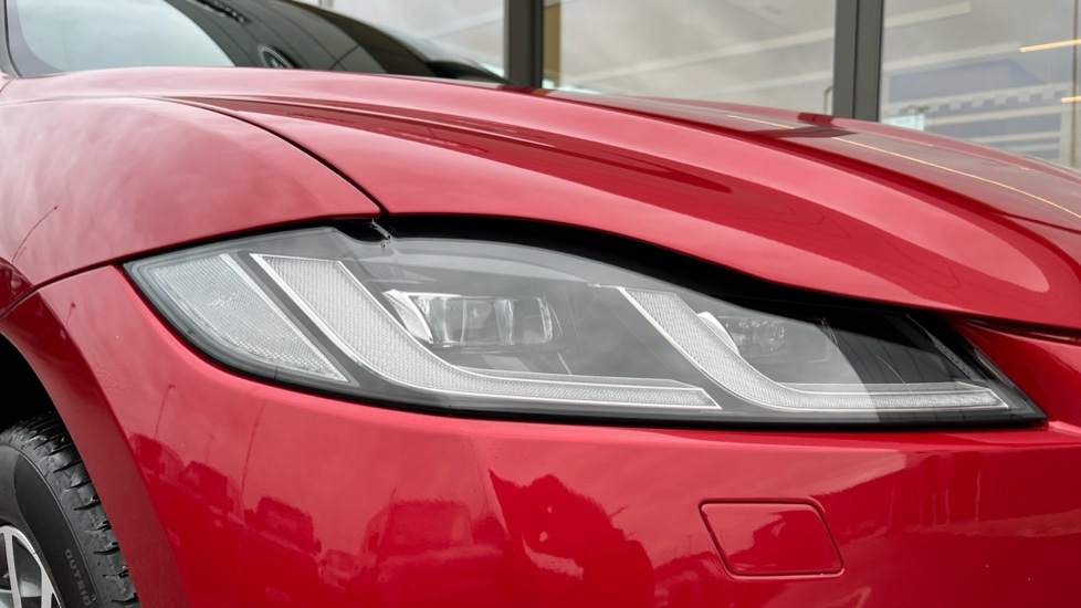 Used Jaguar F-Pace 2023 for sale - 76872764: Photo 17