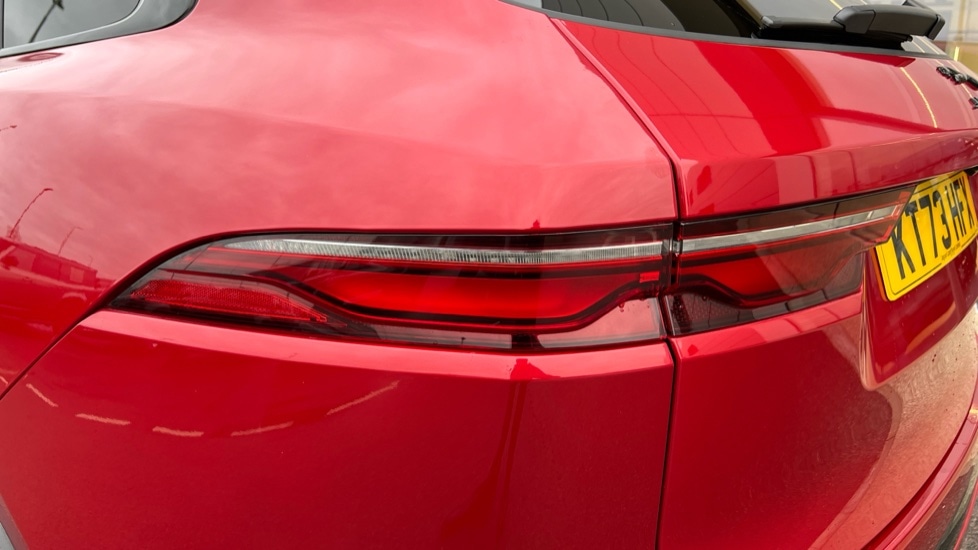 Used Jaguar F-Pace 2023 for sale - 76872764: Photo 19