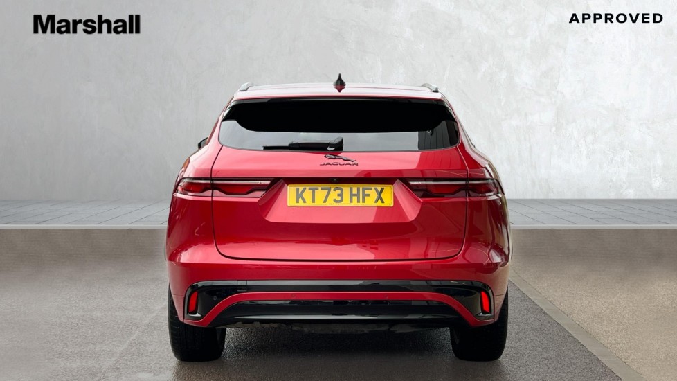 Used Jaguar F-Pace 2023 for sale - 76872764: Photo 6