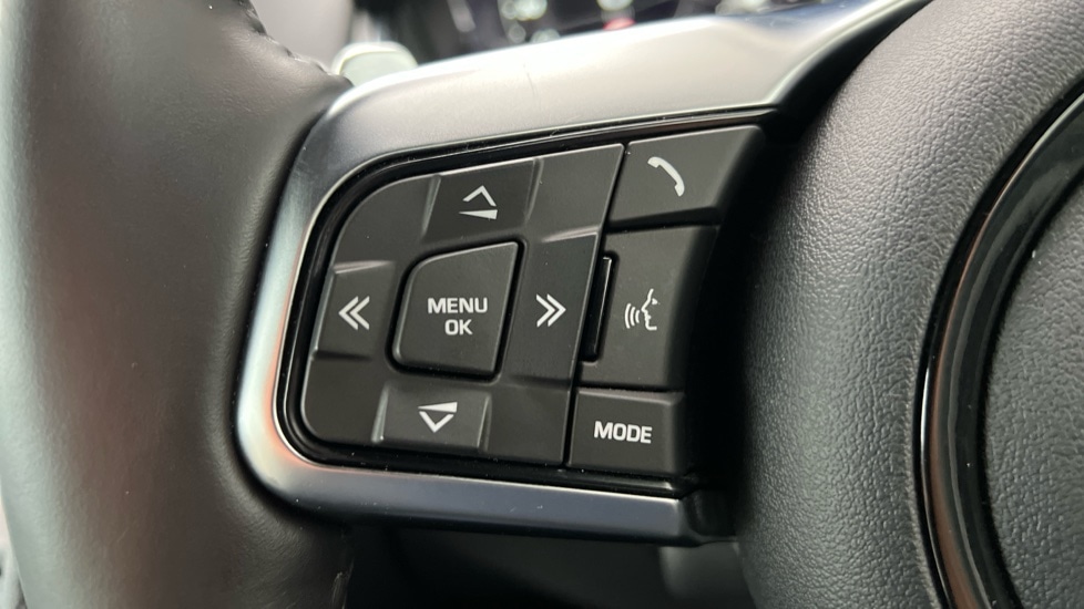 Used Jaguar F-Type 2021 for sale - 76874298: Photo 35