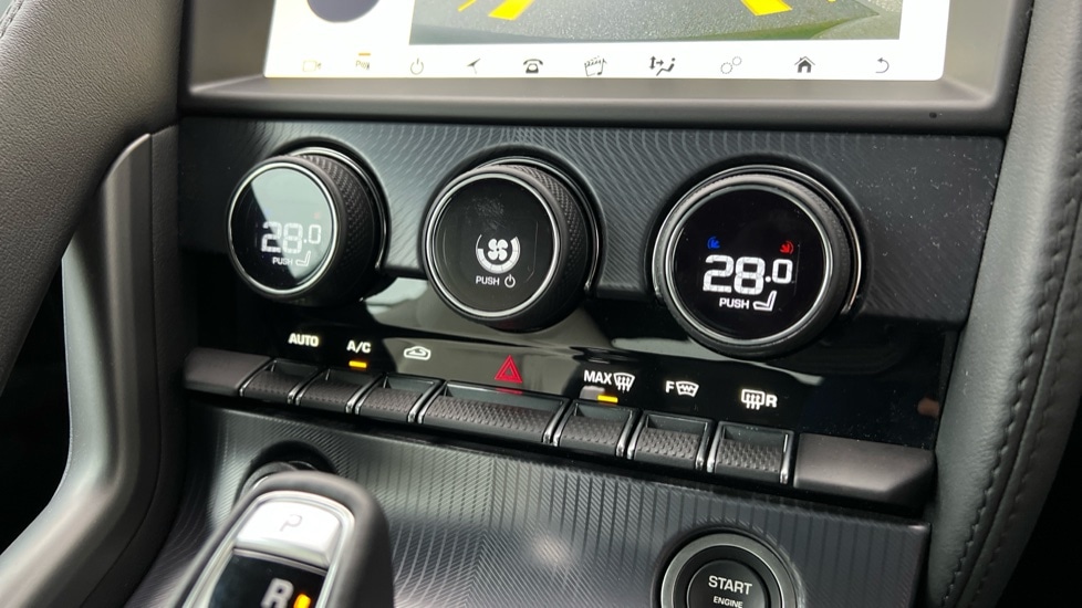 Used Jaguar F-Type 2021 for sale - 76874298: Photo 39