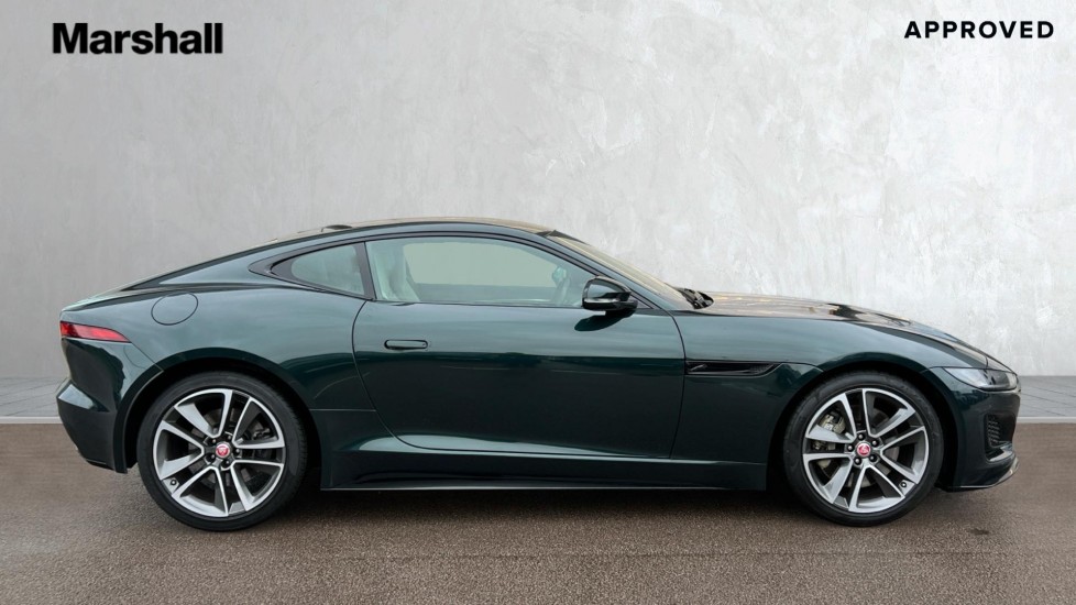 Used Jaguar F-Type 2021 for sale - 76874298: Photo 5