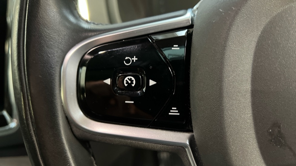 Used Volvo XC90 2021 for sale - 76466161: Photo 23