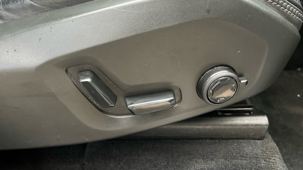 Used Volvo XC90 2021 for sale - 76466161: Photo 32