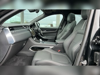 Used Jaguar F-Pace 2023 for sale - 75860136: Photo