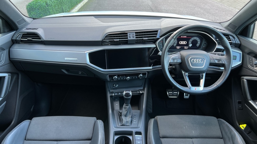 Used Audi Q3 2023 for sale - 76872591: Photo 11