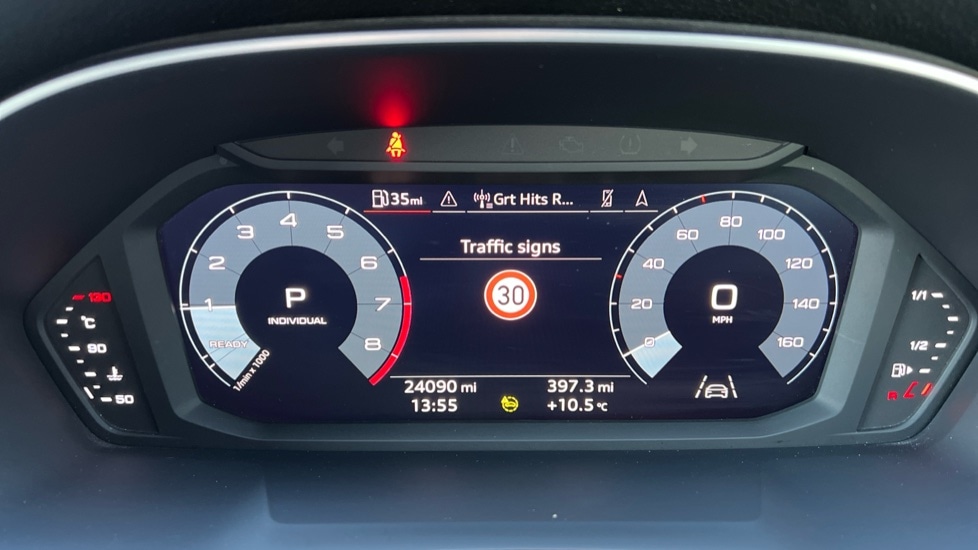 Used Audi Q3 2023 for sale - 76872591: Photo 13