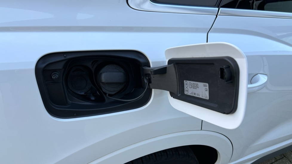 Used Audi Q3 2023 for sale - 76872591: Photo 21