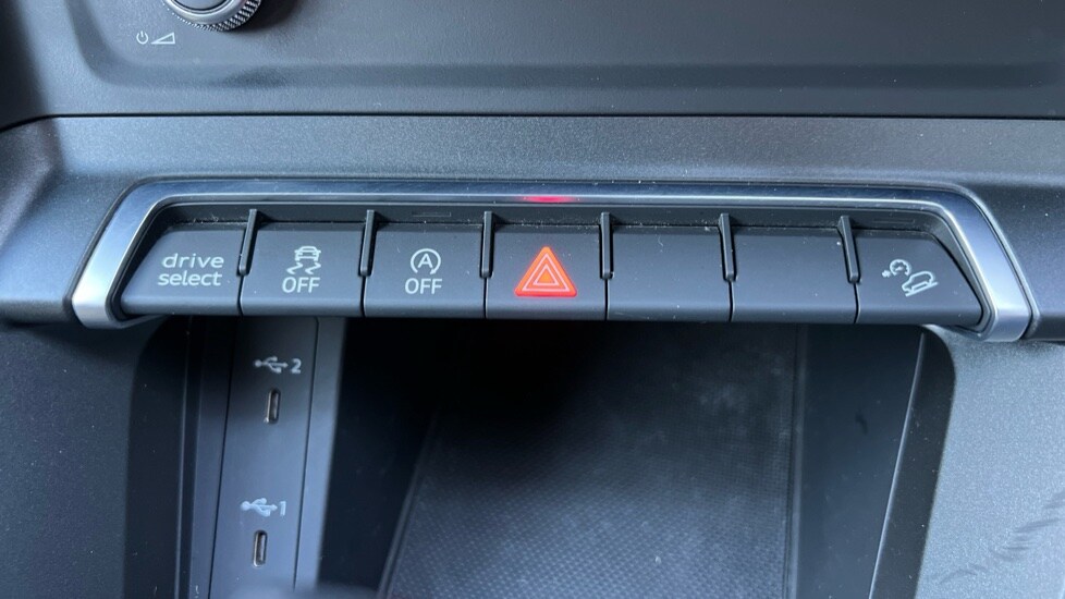 Used Audi Q3 2023 for sale - 76872591: Photo 34