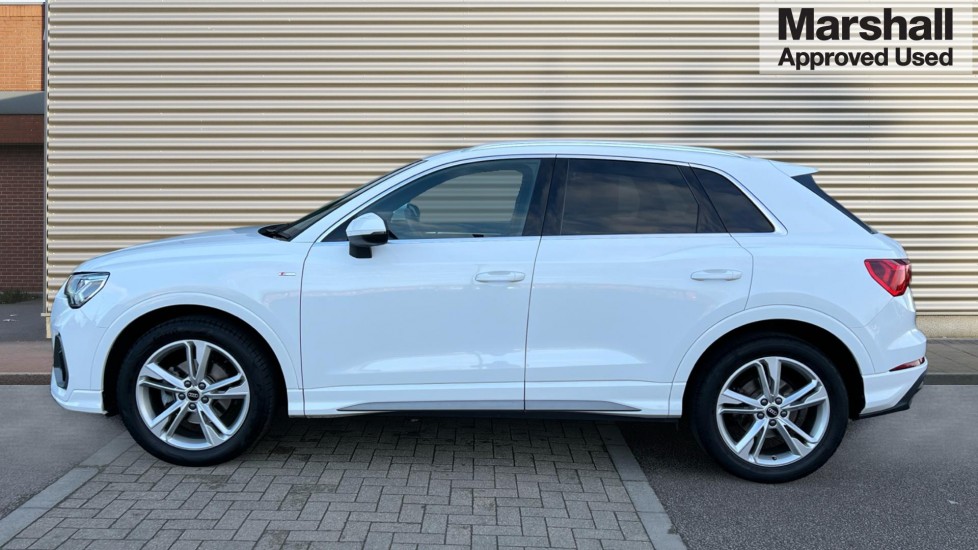 Used Audi Q3 2023 for sale - 76872591: Photo 6