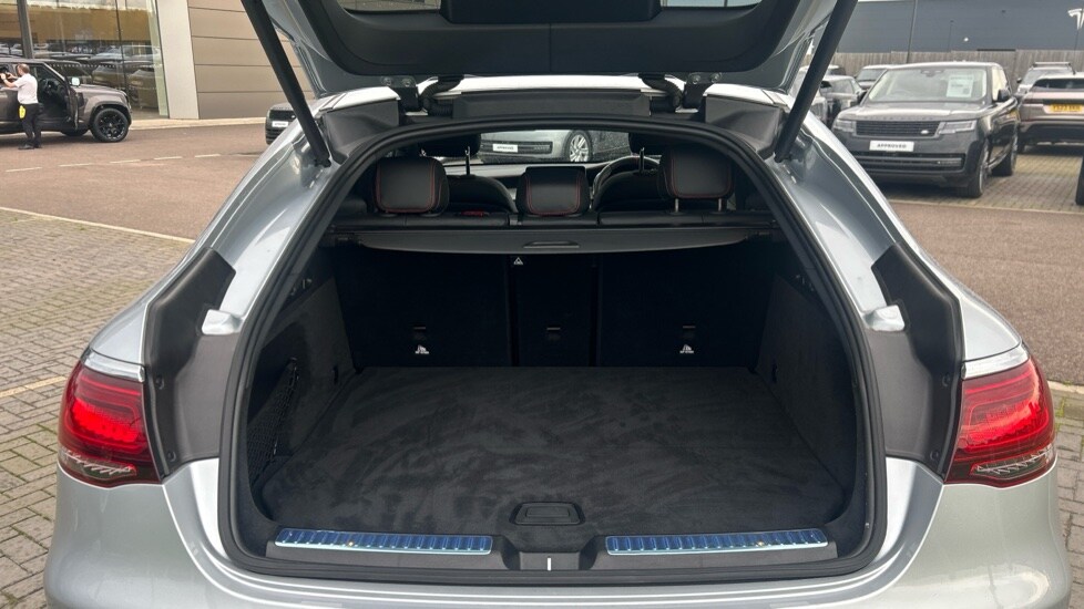 Used Mercedes-Benz GLC 2022 for sale - 77010252: Photo 15