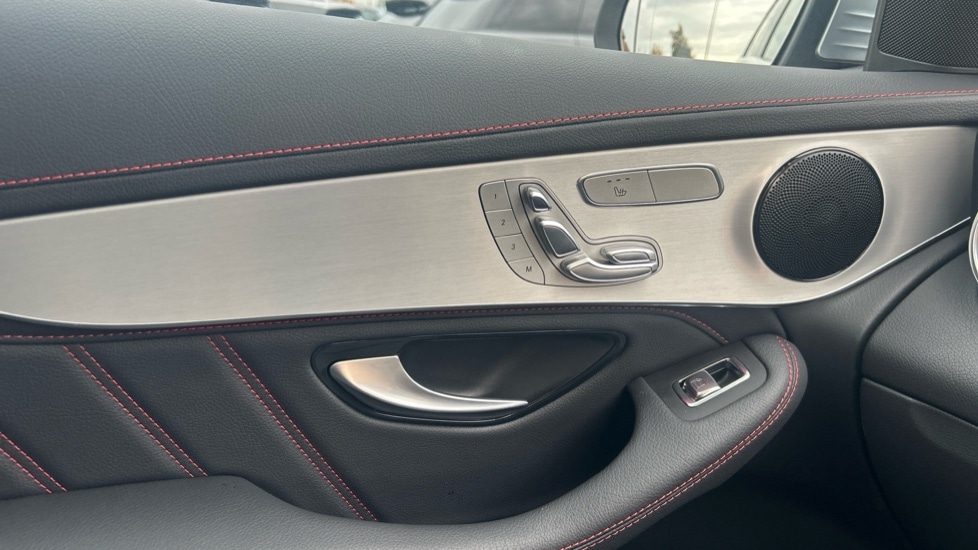 Used Mercedes-Benz GLC 2022 for sale - 77010252: Photo 29