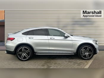 Used Mercedes-Benz GLC 2022 for sale - 77010252: Photo