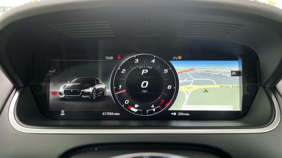 Used Jaguar F-Type 2020 for sale - 76873730: Photo 16