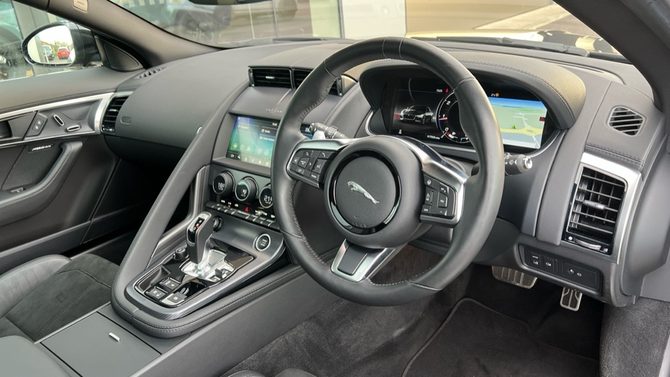 Used Jaguar F-Type 2020 for sale - 76873730: Photo 32