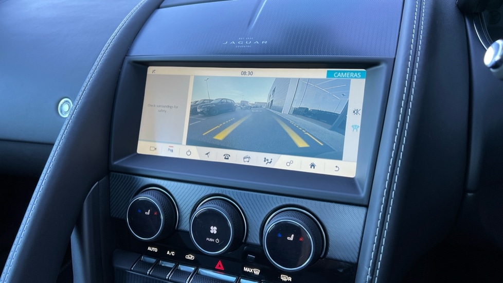 Used Jaguar F-Type 2022 for sale - 76869515: Photo 12