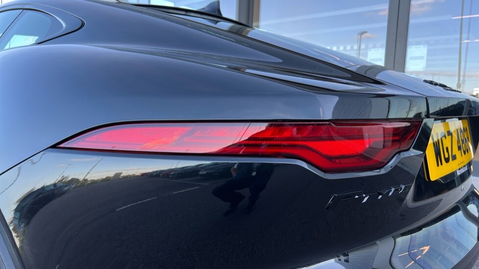 Used Jaguar F-Type 2022 for sale - 76869515: Photo 19