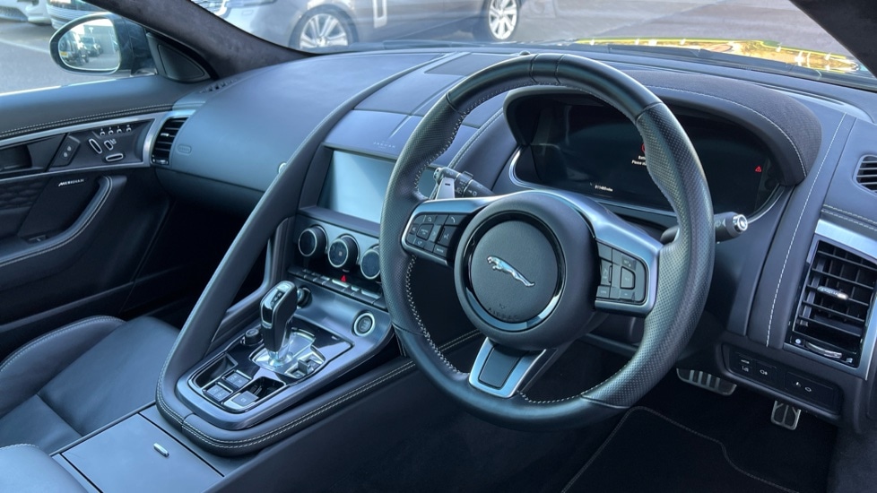 Used Jaguar F-Type 2022 for sale - 76869515: Photo 32