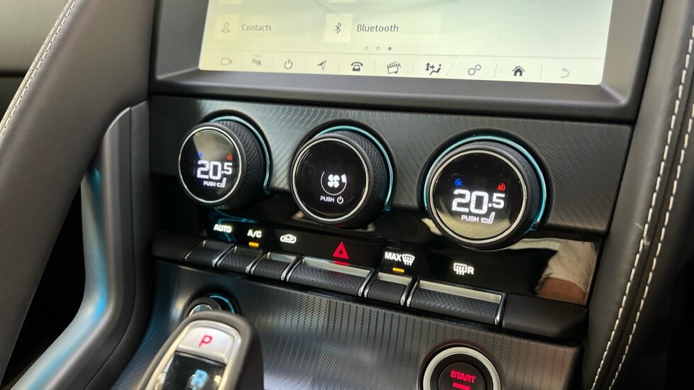 Used Jaguar F-Type 2022 for sale - 76869515: Photo 42