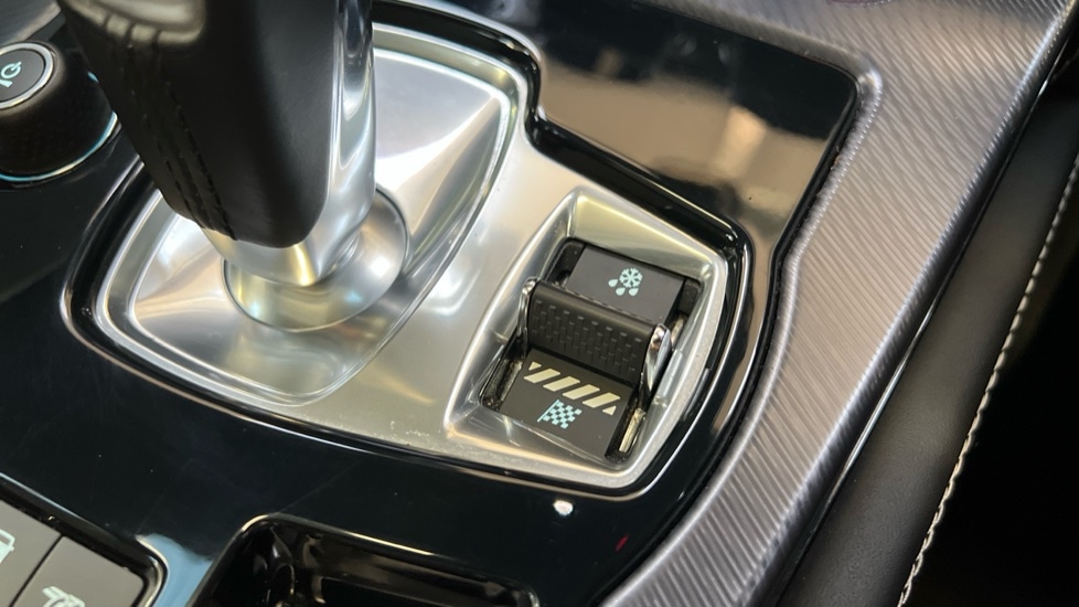 Used Jaguar F-Type 2022 for sale - 76869515: Photo 43