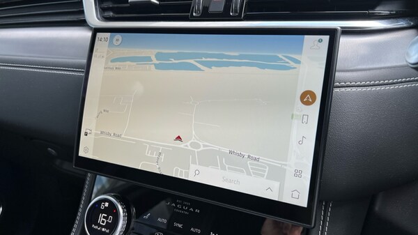 Used Jaguar F-Pace 2022 for sale - 75554365: Photo 11
