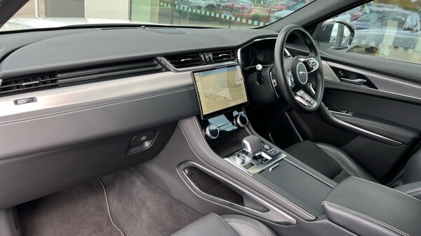 Used Jaguar F-Pace 2022 for sale - 75554365: Photo 33
