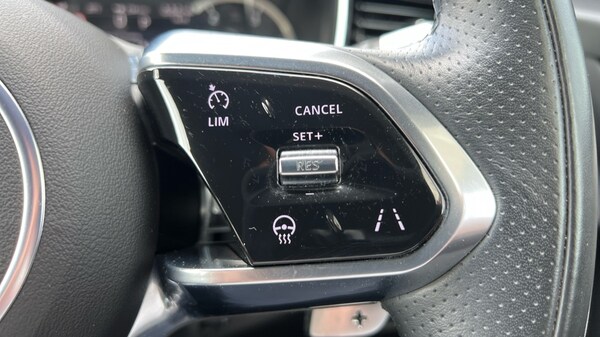 Used Jaguar F-Pace 2022 for sale - 75554365: Photo 36