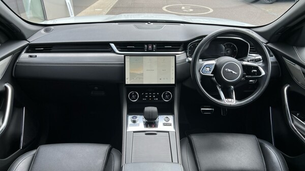 Used Jaguar F-Pace 2022 for sale - 75554365: Photo 9
