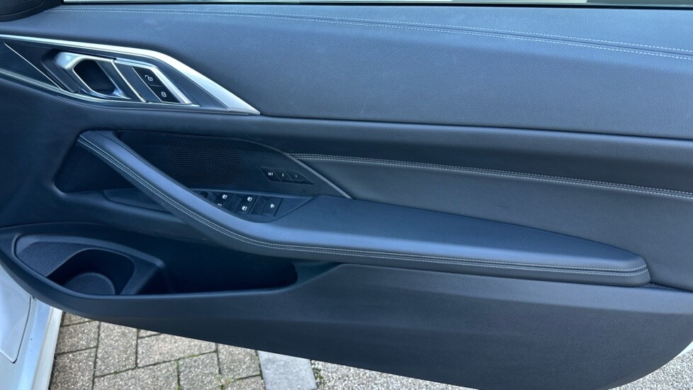 Used BMW 4 Series 2022 for sale - 76248590: Photo 30