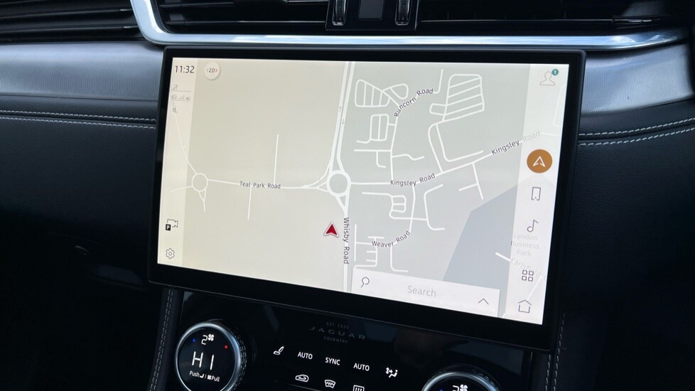 Used Jaguar F-Pace 2023 for sale - 76954420: Photo 11