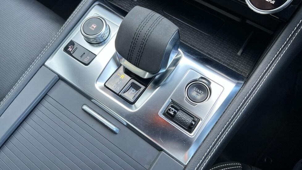 Used Jaguar F-Pace 2023 for sale - 76954420: Photo 13