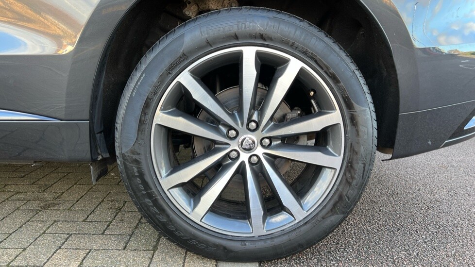 Used Jaguar F-Pace 2023 for sale - 76954420: Photo 27