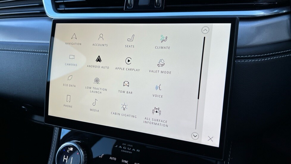 Used Jaguar F-Pace 2023 for sale - 76954420: Photo 41