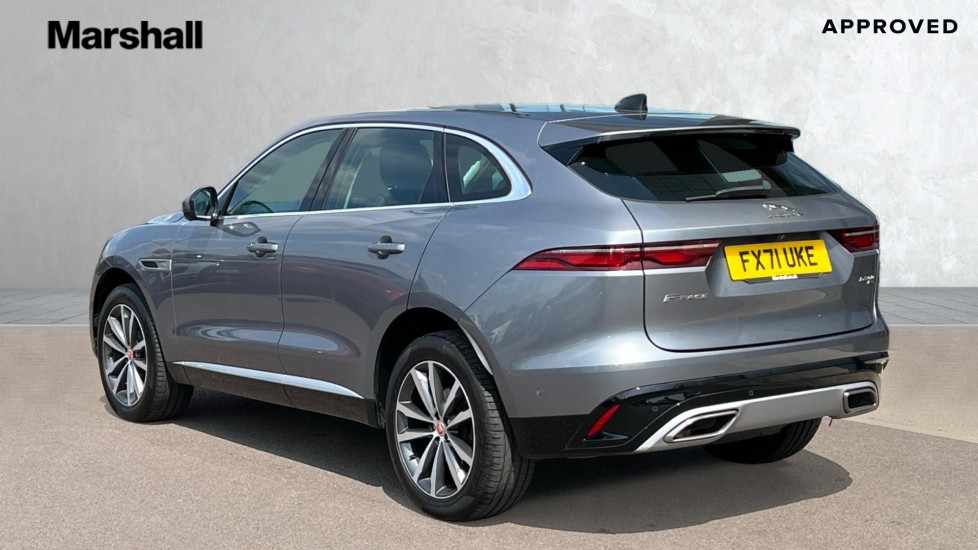 Used Jaguar F-Pace 2021 for sale - 76586843: Photo 2