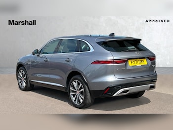 Used Jaguar F-Pace 2021 for sale - 76586843: Photo
